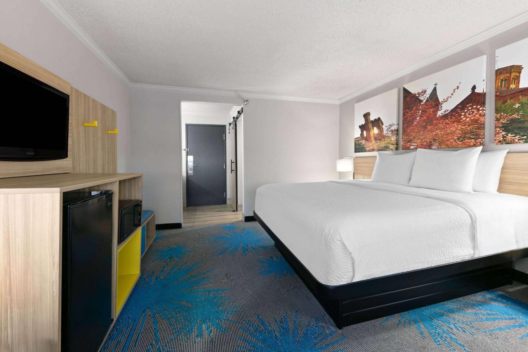 Days Inn By Wyndham Форт Смит Екстериор снимка
