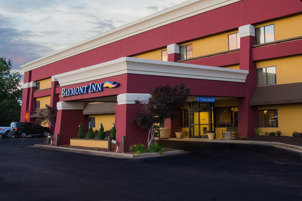 Days Inn By Wyndham Форт Смит Екстериор снимка
